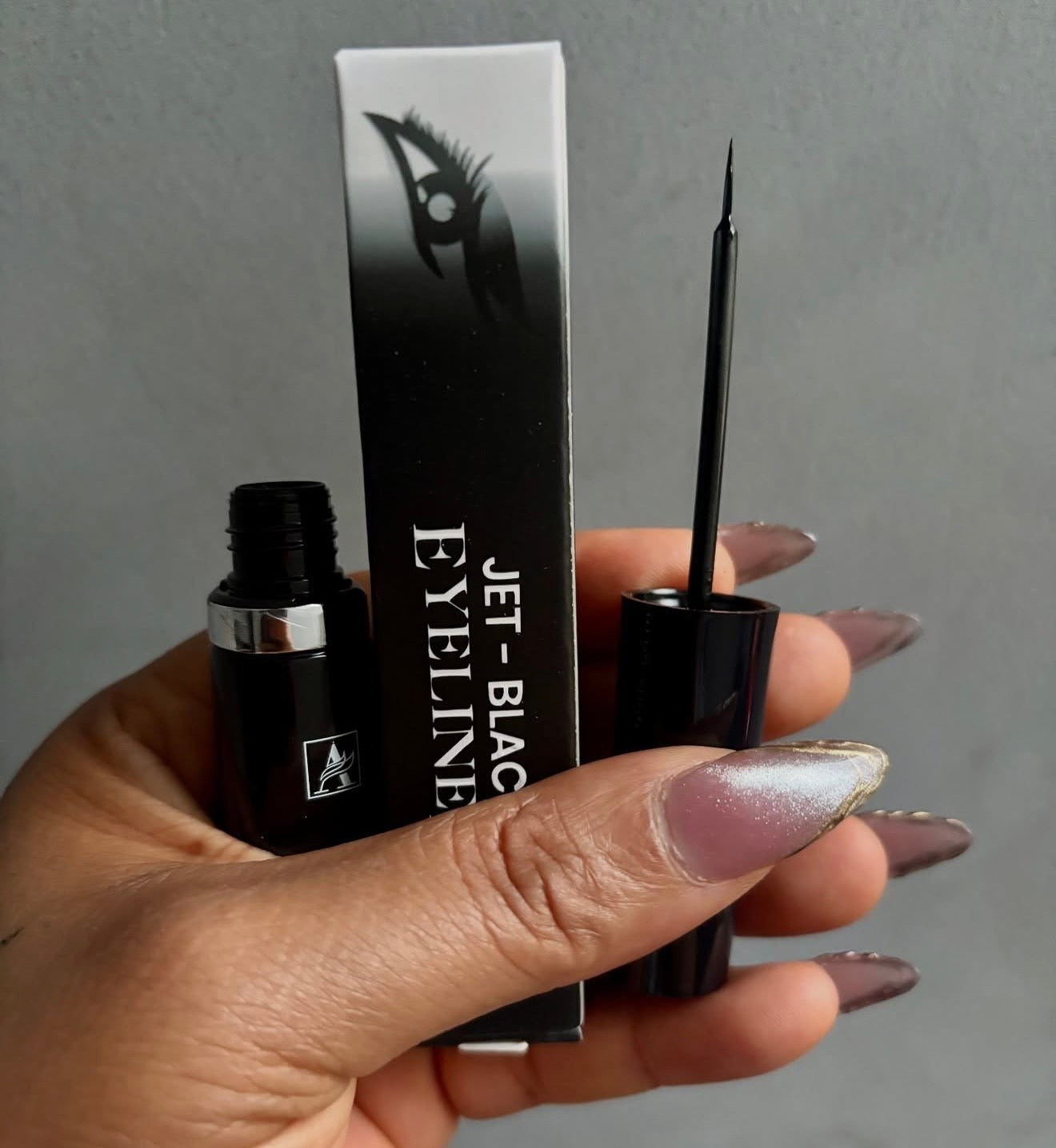 Adventure Jet Black Liquid Eyeliner