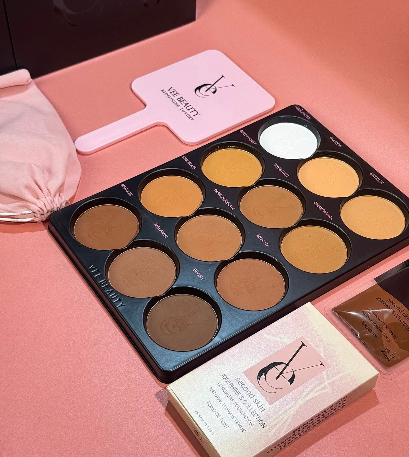 Vee Beauty 12 in 1 Powder Palette