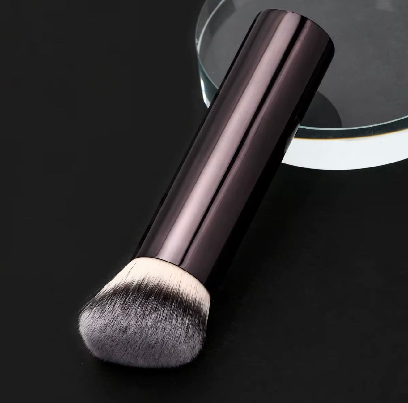 Elite Metal Handle Foundation Brush