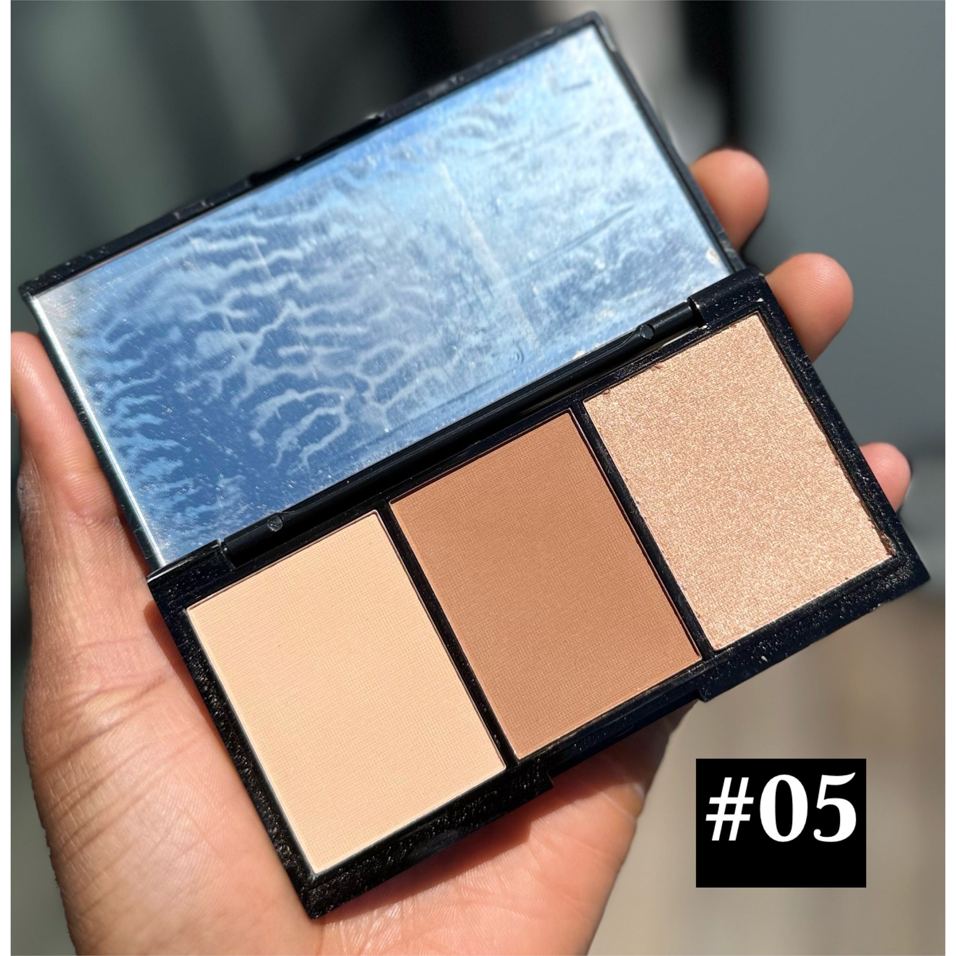 La Pride 3-in-1 Face Definer