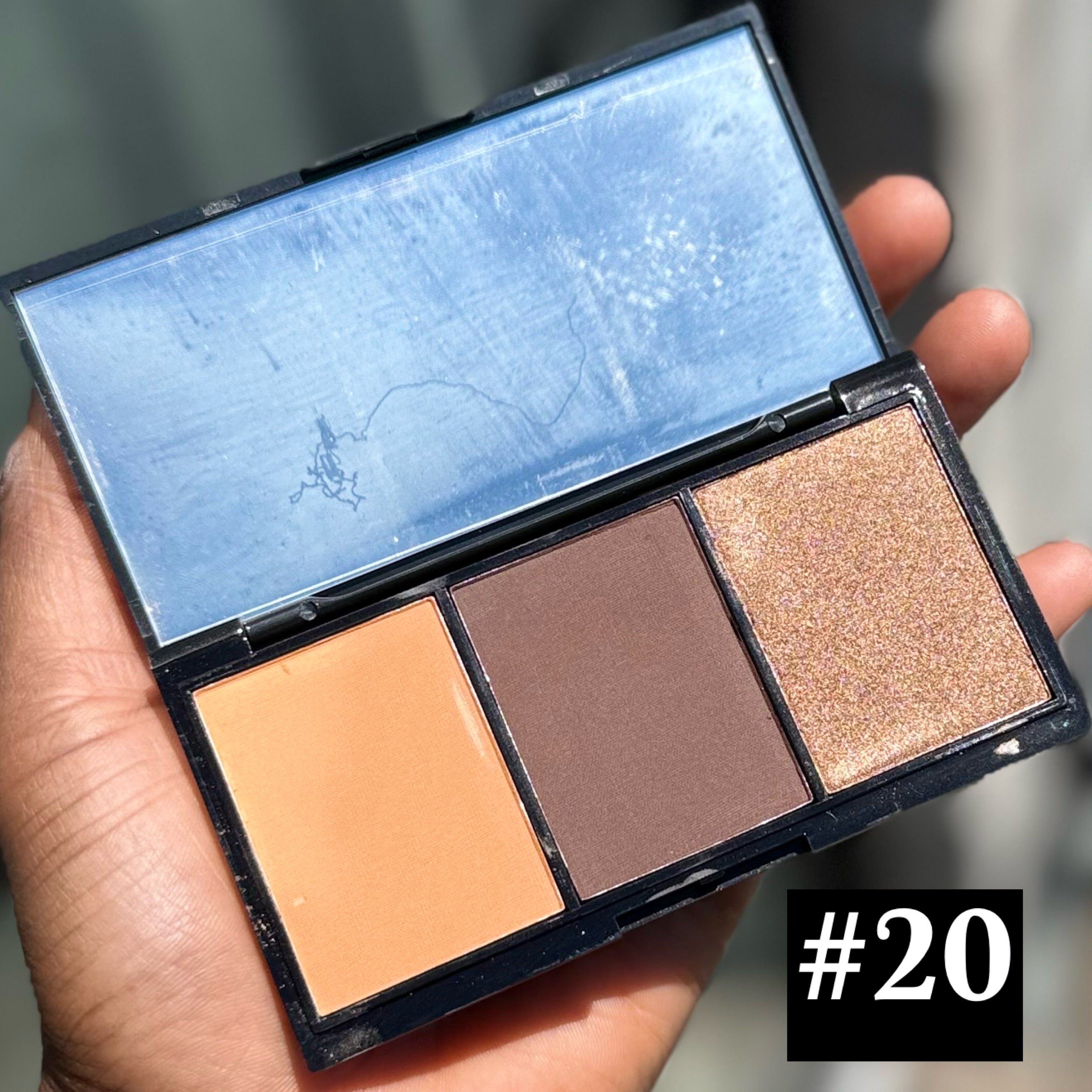 La Pride 3-in-1 Face Definer